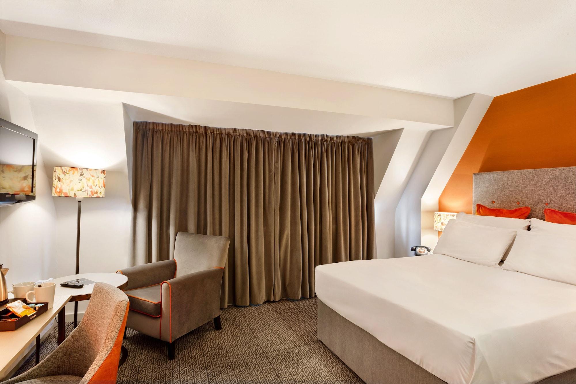 Cedar Court Hotel Харрогейт Экстерьер фото