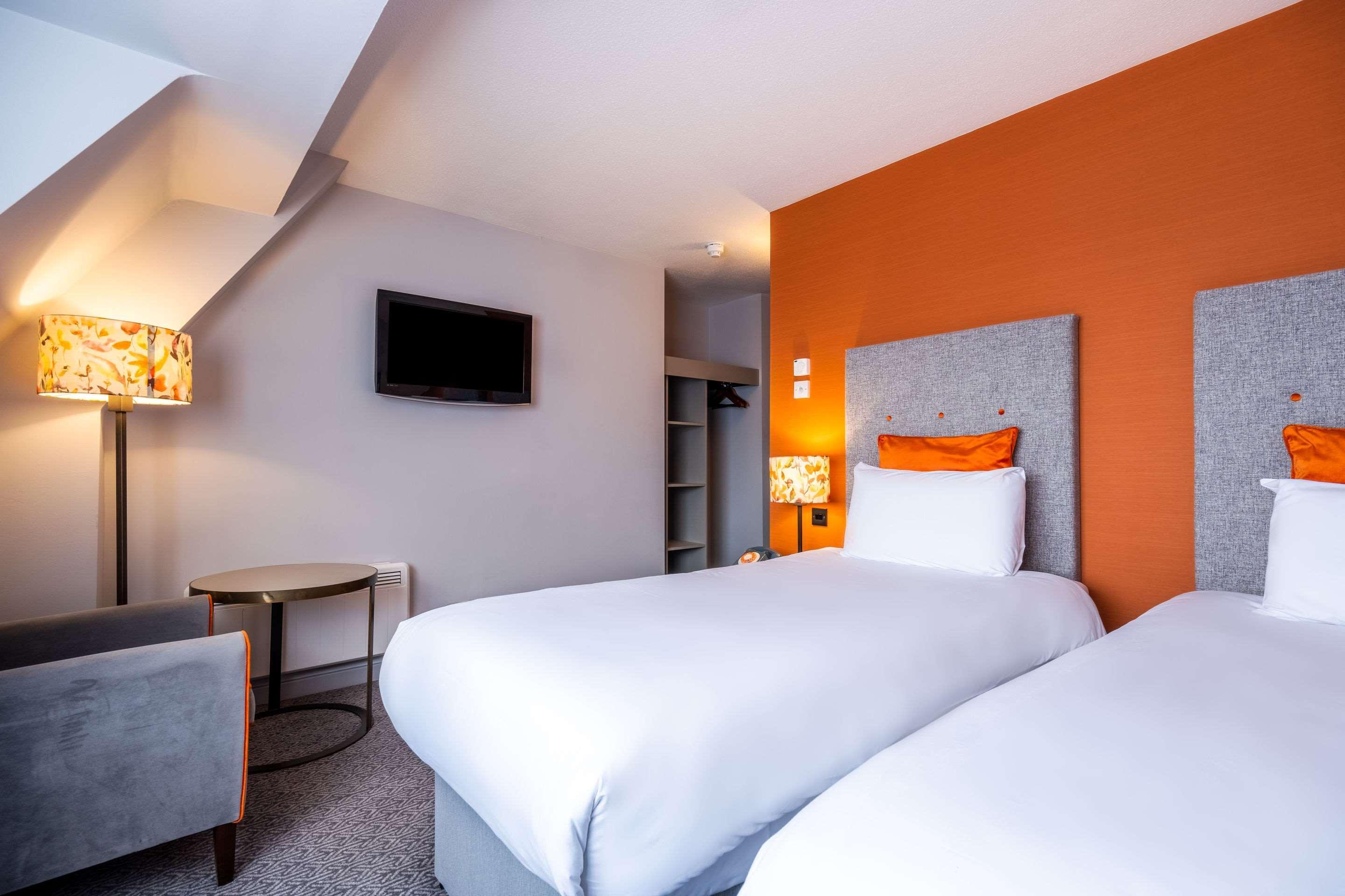 Cedar Court Hotel Харрогейт Экстерьер фото