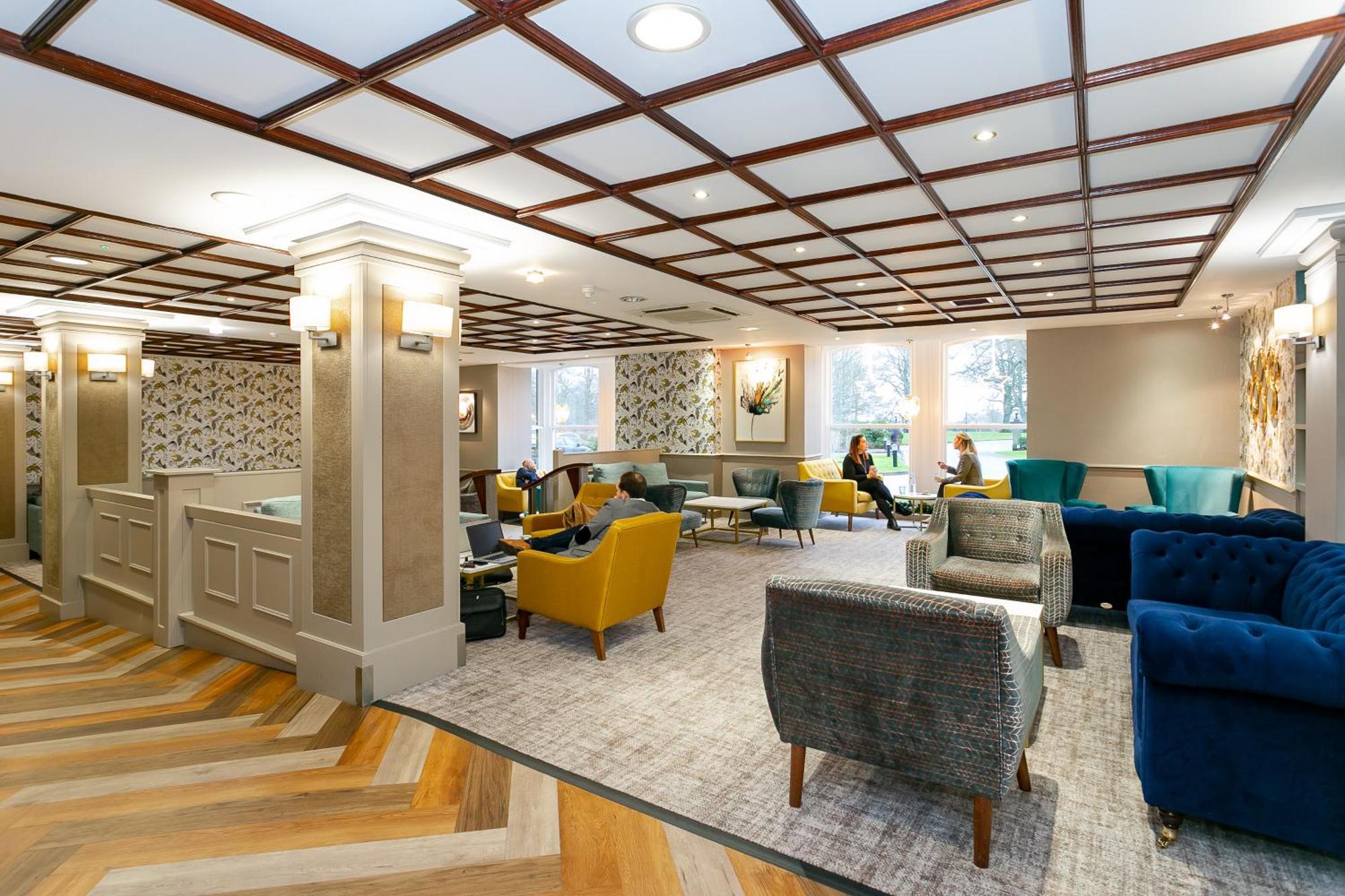 Cedar Court Hotel Харрогейт Экстерьер фото